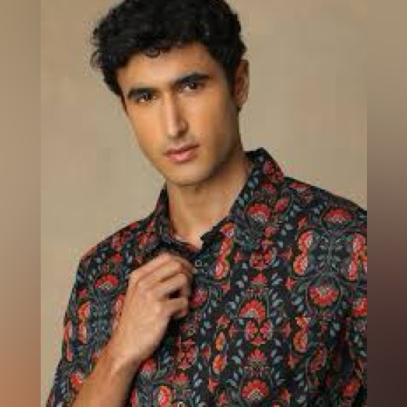 Osklen Taj Black Shirt - Picture 2 of 8